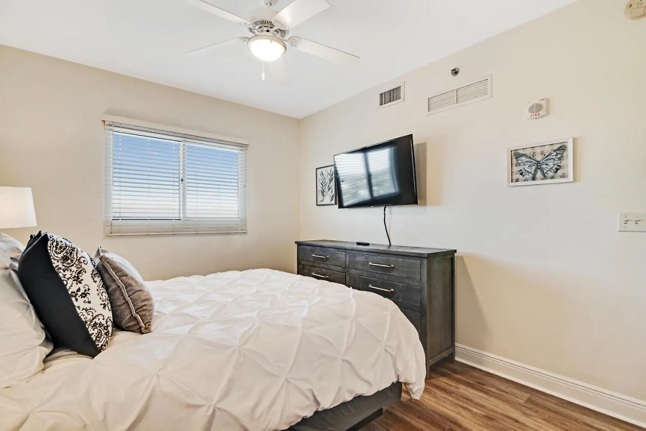 Sterling Breeze 2304 Apartment Panama City Beach
