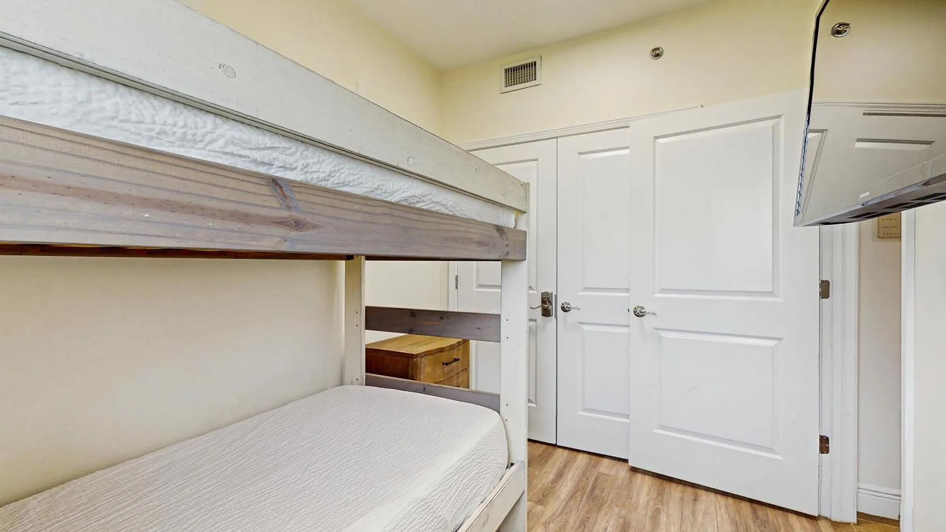 Sterling Breeze 2304 Apartment Panama City Beach