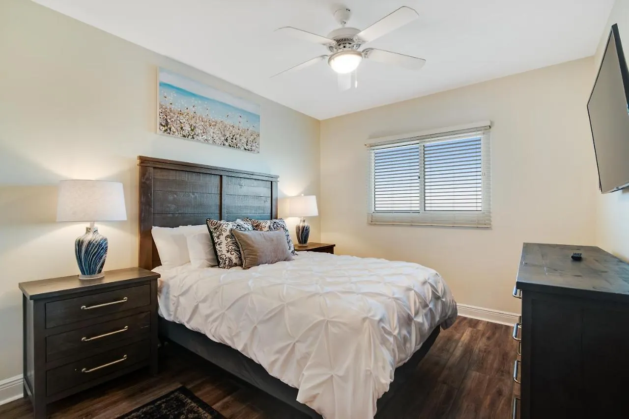 Sterling Breeze 2304 Apartment Panama City Beach